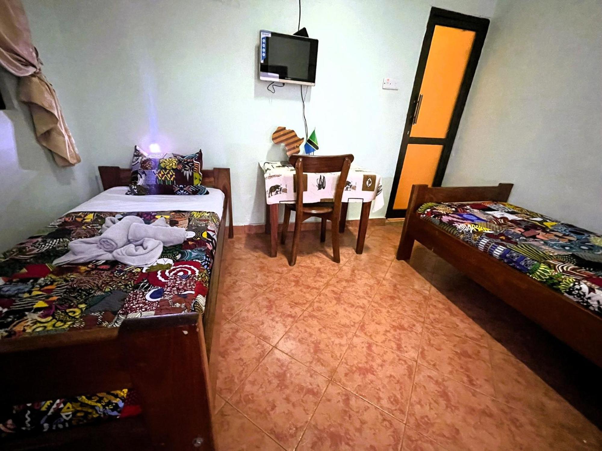 מושי Home Feeling Neneu Lodge מראה חיצוני תמונה