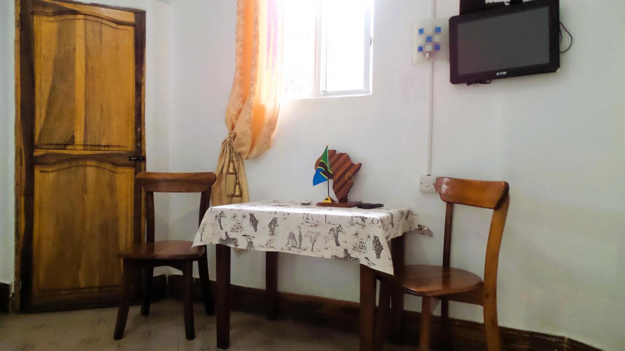 מושי Home Feeling Neneu Lodge מראה חיצוני תמונה