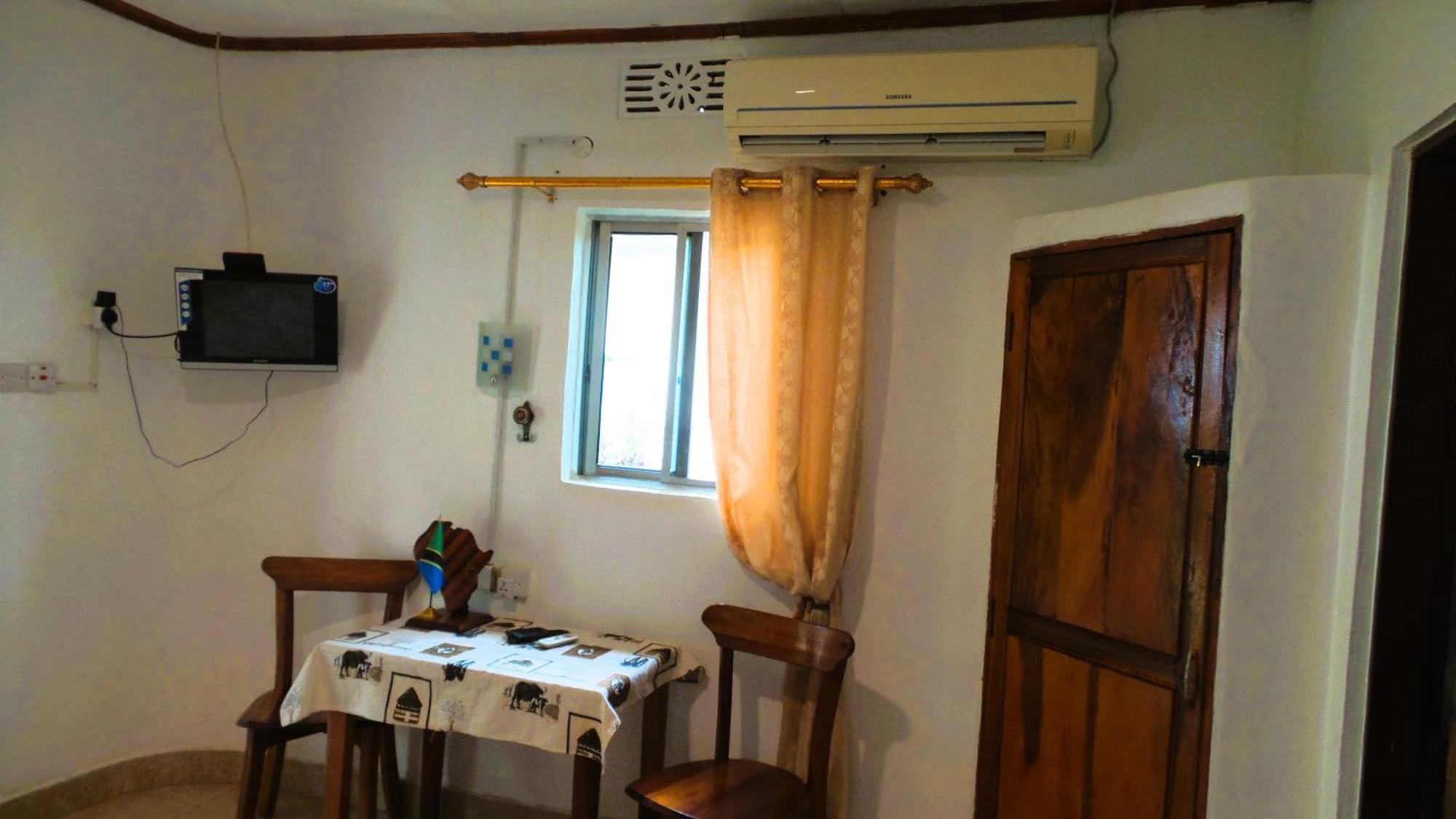 מושי Home Feeling Neneu Lodge מראה חיצוני תמונה