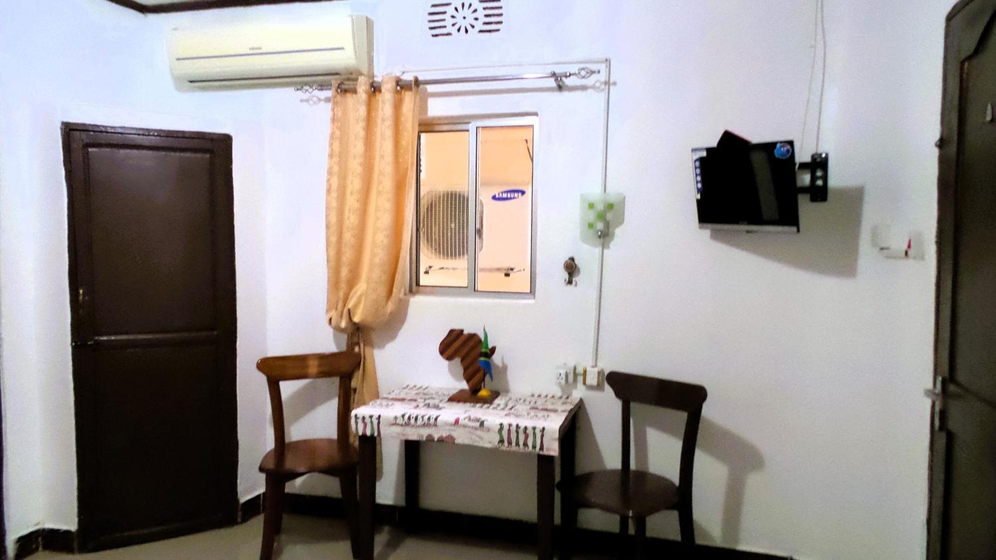 מושי Home Feeling Neneu Lodge מראה חיצוני תמונה